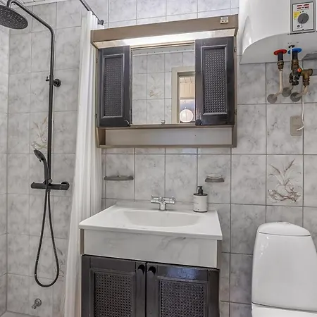 度假居 Sheyla - 70m From The Sea By Interhome Bøtø By