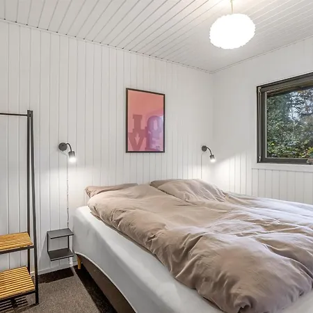 Sheyla - 70m From The Sea By Interhome 度假居 *